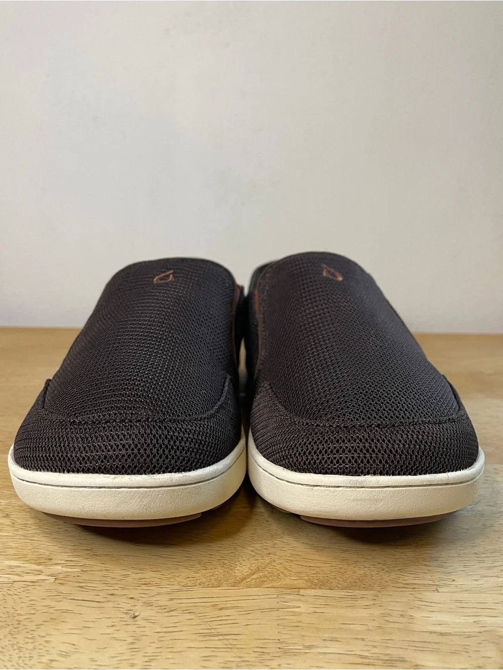 OluKai Men's Brown Nohea Mesh Slip-On Shoes Size 9.5